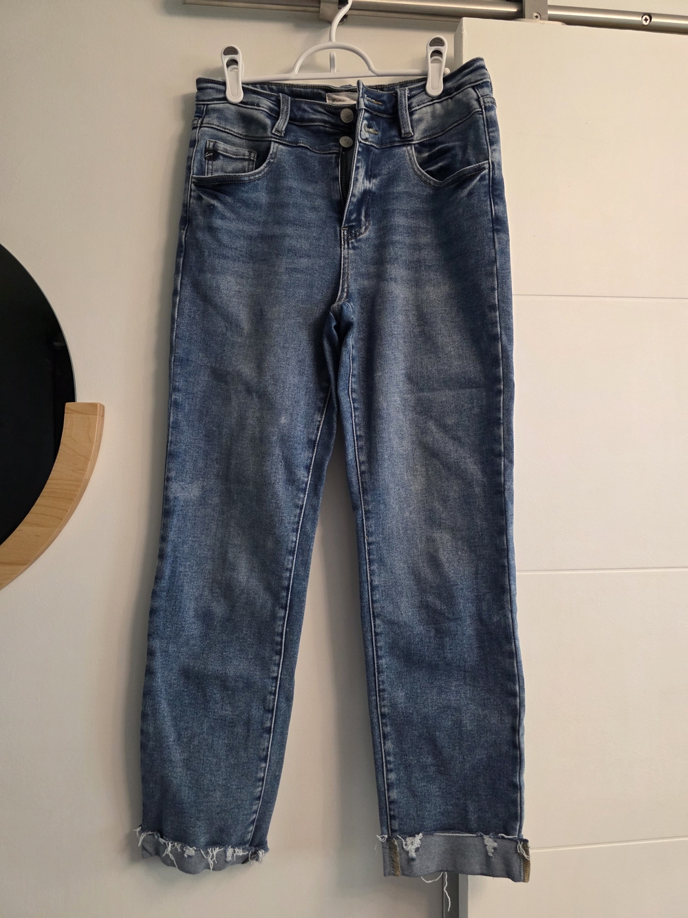 KanCan Women's Medium Blue High-Rise Cropped Jeans